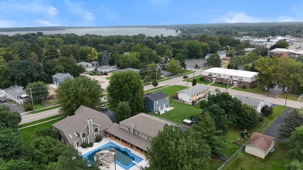 235 E Grand Avenue, Fox Lake, IL 60020 - #1