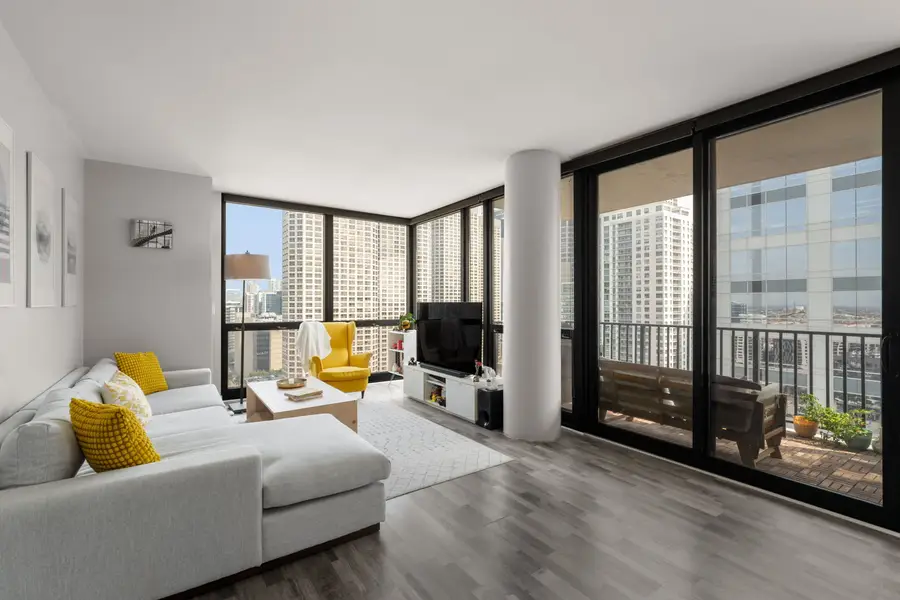 210 S Desplaines Street #1901, Chicago, IL 60661 - #3