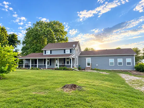 28759 E 2400th Street, Prophetstown, IL 61277