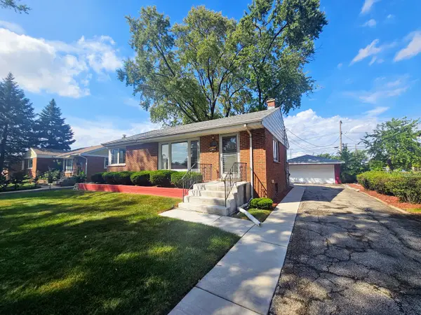 Address Withheld By Seller, Des Plaines, IL 60018