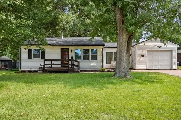 1531 29th Street, Bettendorf, IA 52722