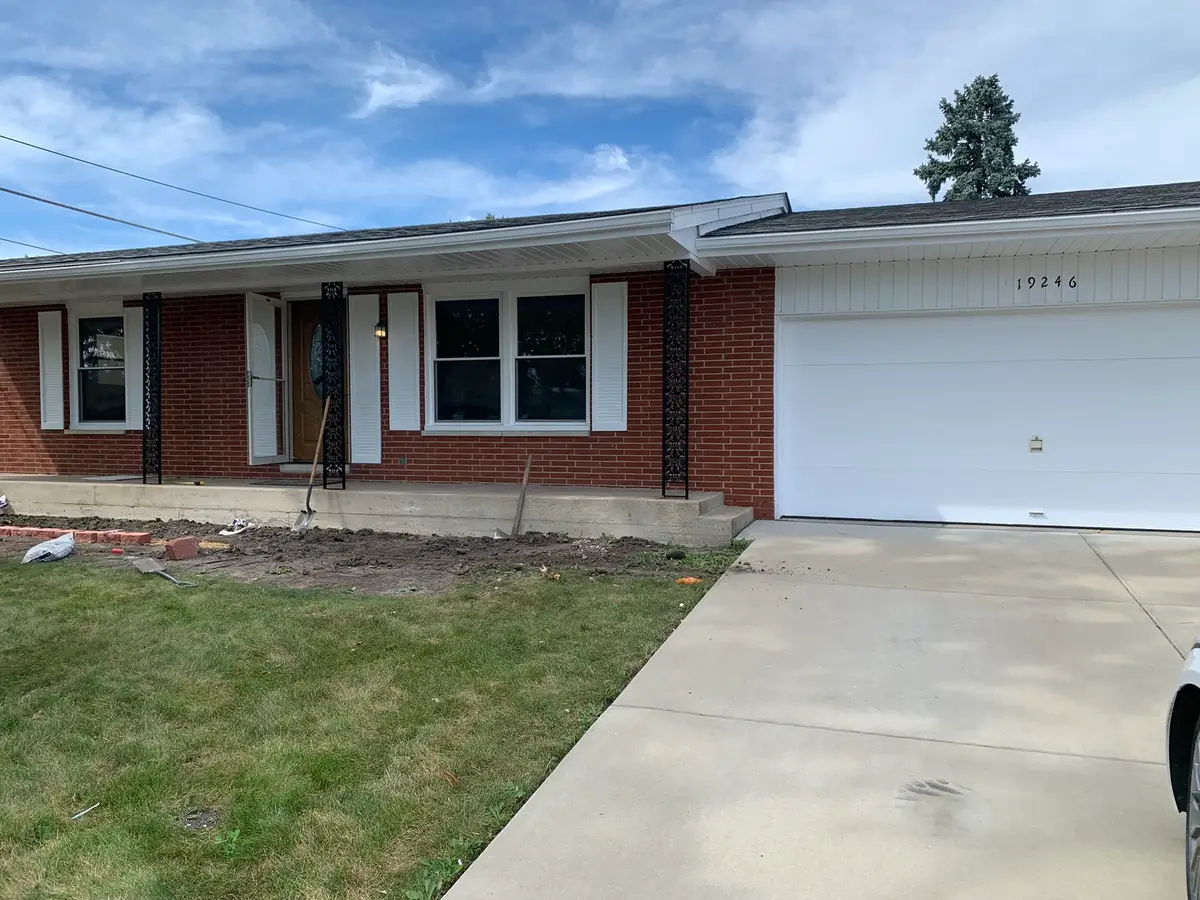 19246 Oakwood Avenue, Lansing, IL 60438 - #1