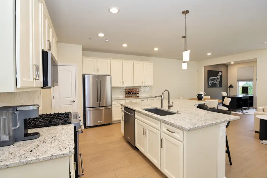 8 Weirich Way, Batavia, IL 60510 - #3