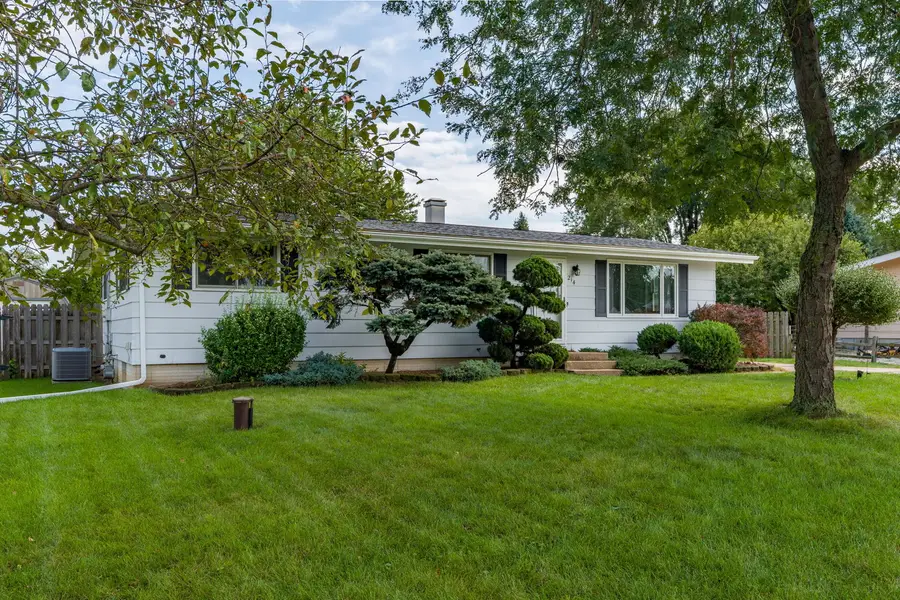 214 Carroll Street, Colona, IL 61241 - #2
