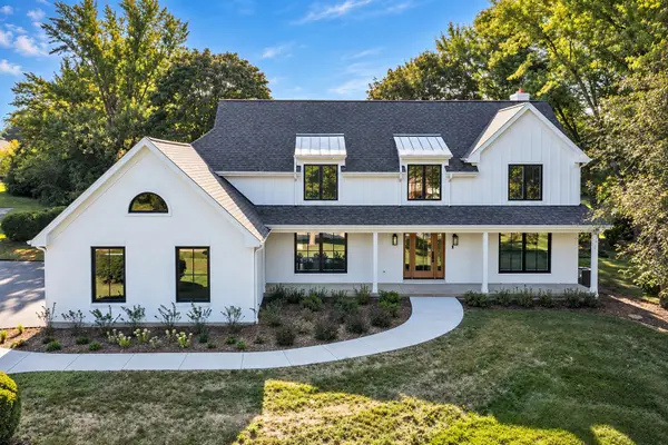 1431 Carlisle Drive, Inverness, IL 60010