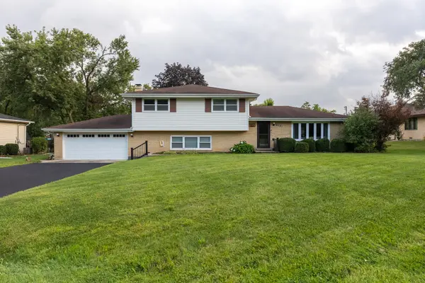 6121 James Street, Tinley Park, IL 60477