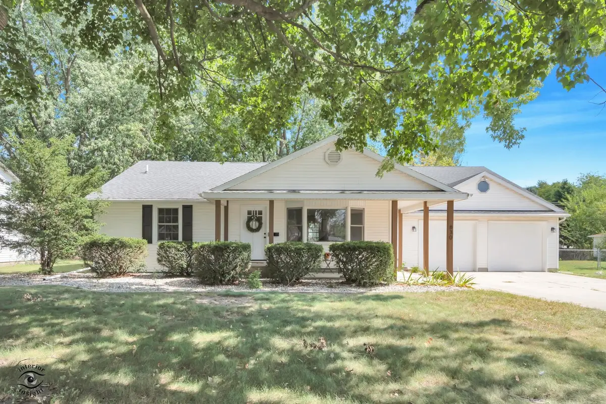 830 W River Street, Bourbonnais, IL 60914 - #1