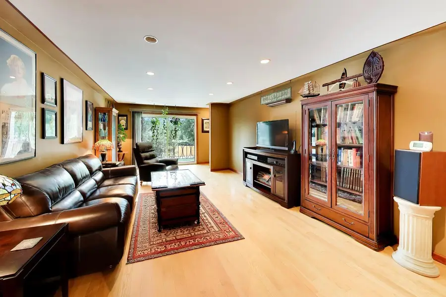4540 N Linder Avenue #2D, Chicago, IL 60630 - #3