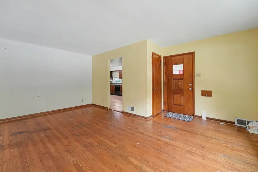 1037 Wentworth Avenue, Calumet City, IL 60409 - #3
