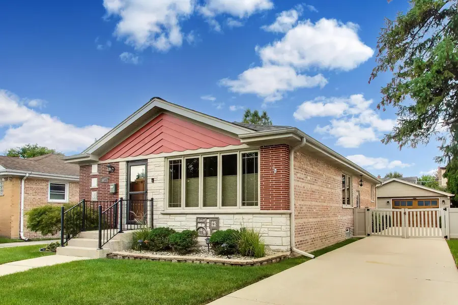 5022 N Busse Avenue, Chicago, IL 60656 - #2