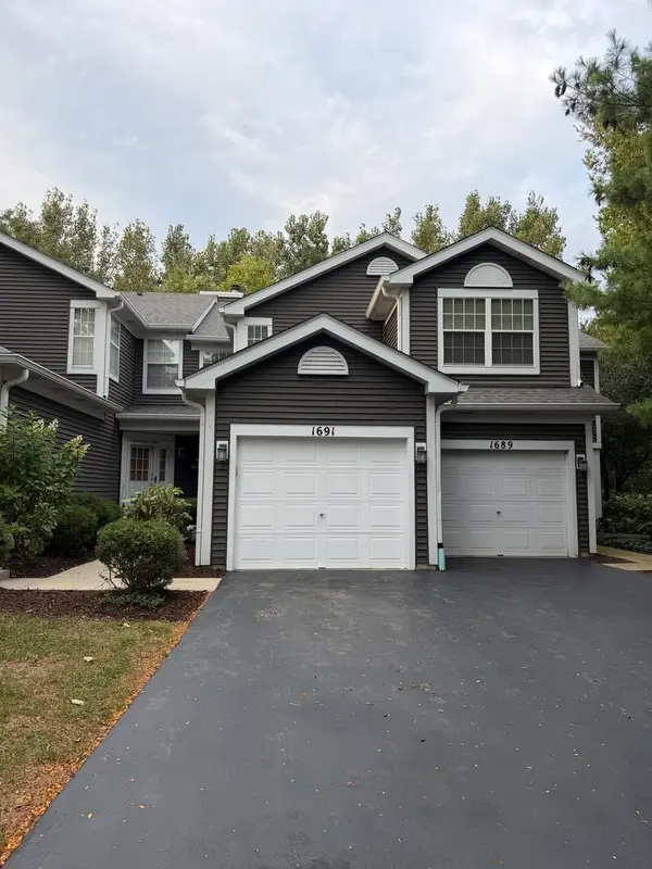 1691 Haines Drive, Batavia, IL 60510