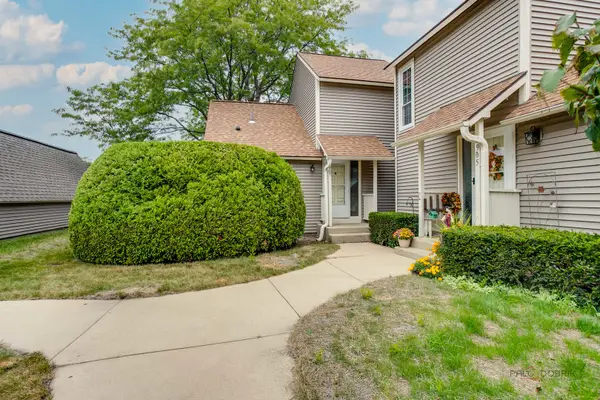 907 Vose Drive, Gurnee, IL 60031