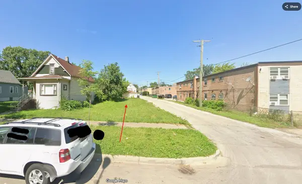 6630 S Hartwell Avenue, Chicago, IL 60637