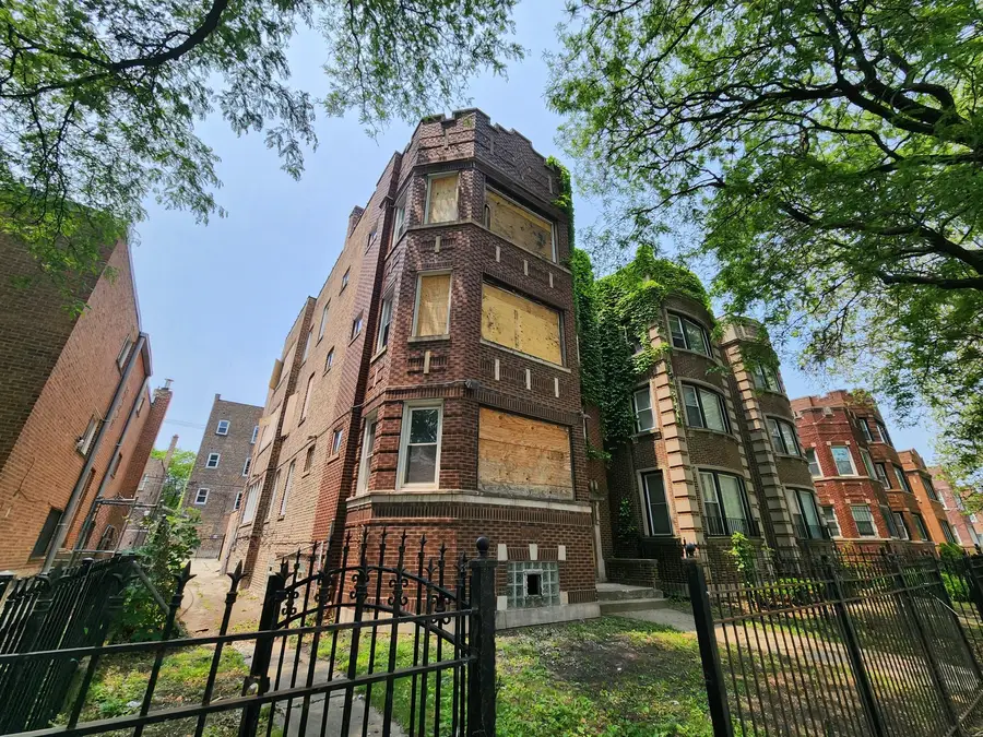 7952 S Langley Avenue, Chicago, IL 60619 - #2
