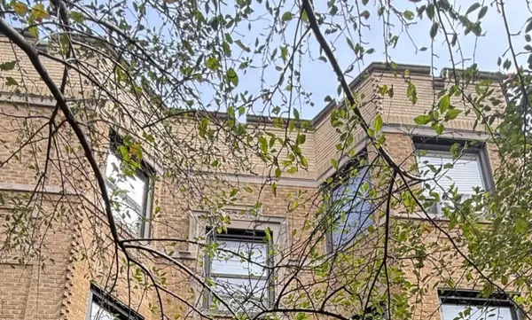 539 W Brompton Avenue #1B, Chicago, IL 60657