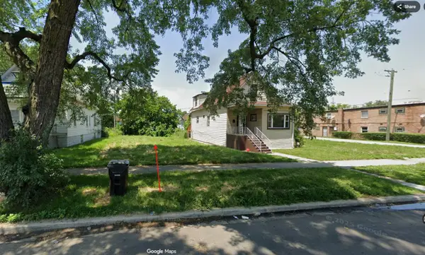 6638 S Hartwell Avenue, Chicago, IL 60637