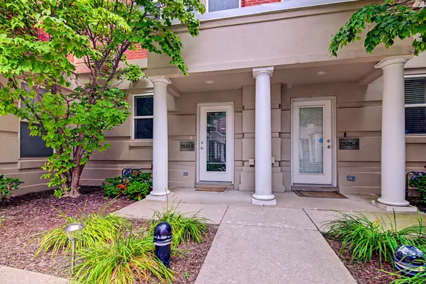 7505 Brown Avenue, Forest Park, IL 60130