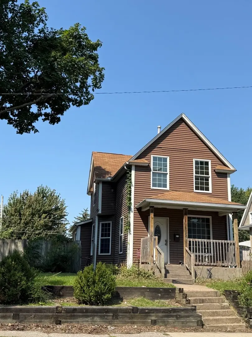 1316 25th Street, Rock Island, IL 61201 - #1