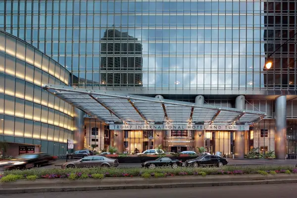 401 N Wabash Avenue #38A, Chicago, IL 60611