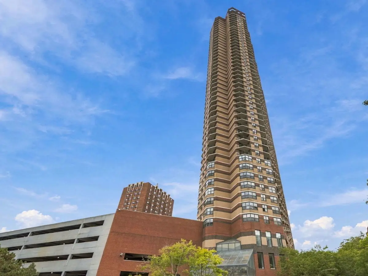 3660 N Lake Shore Drive #4110, Chicago, IL 60613 - #1