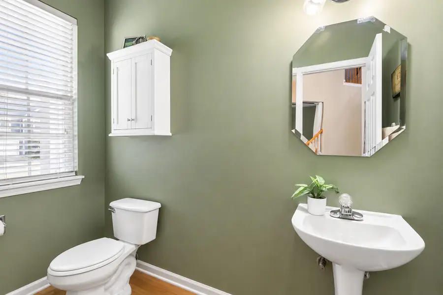 34316 N Old Walnut Circle, Gurnee, IL 60031 - #3