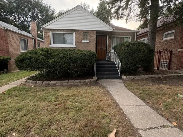 12420 S Normal Avenue, Chicago, IL 60628