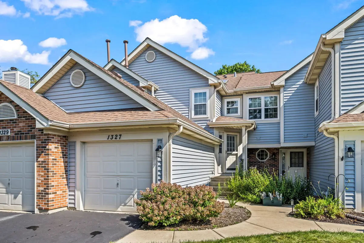 1327 Coldspring Road, Carol Stream, IL 60188 - #1