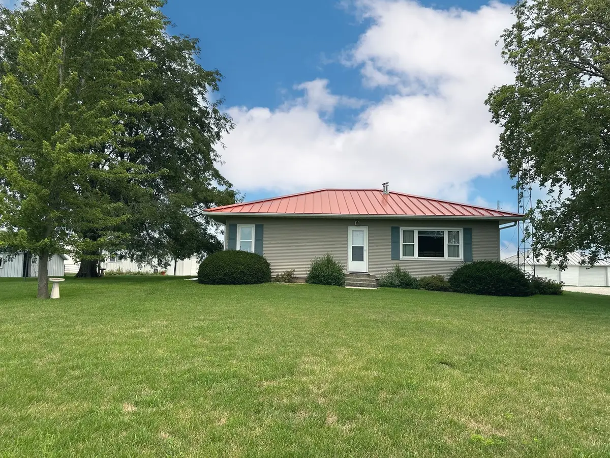 260 E 3300 N Road, Herscher, IL 60941 - #1