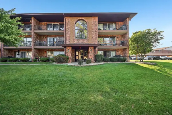 11003 Stony Creek Drive #2A, Palos Hills, IL 60465