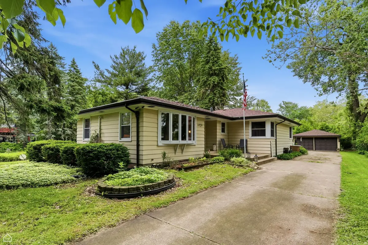 14721 Lakeside Avenue, Dolton, IL 60419 - #1