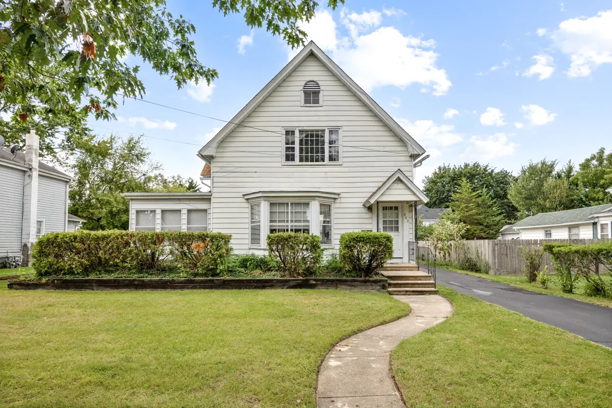 302 N State Street, Marengo, IL 60152 - #1