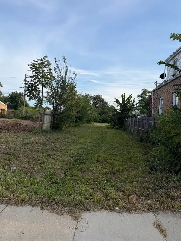 1207 W 71st Street, Chicago, IL 60636