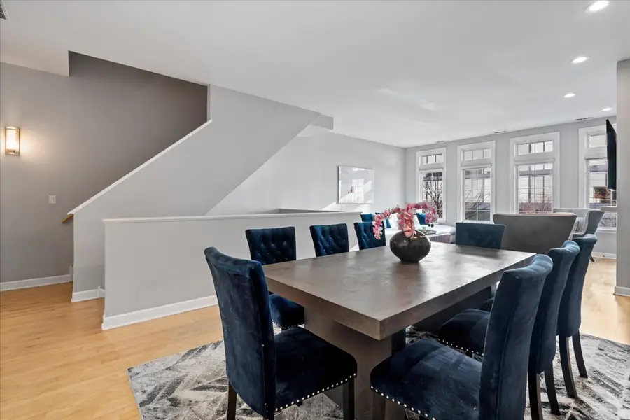 363 W Superior Street #B, Chicago, IL 60654 - #3
