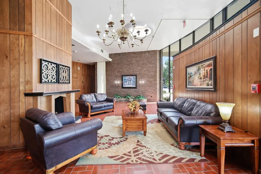40 N Tower Road #7E, Oak Brook, IL 60523 - #3
