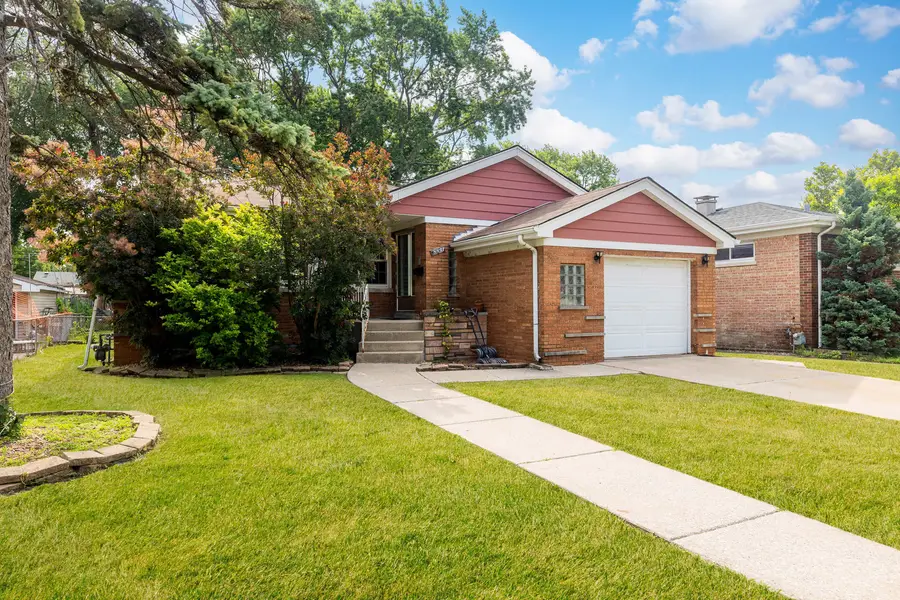 8841 Tulley Avenue, Oak Lawn, IL 60453 - #2