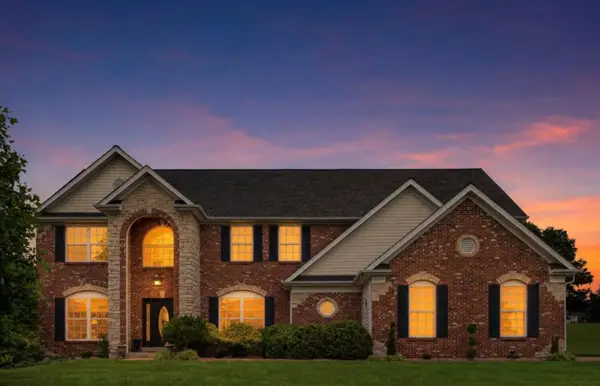 371 Galahad Court, Weldon Spring, MO 63304