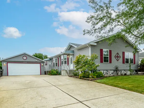 22949 S Glen Eagle Drive, Frankfort, IL 60423