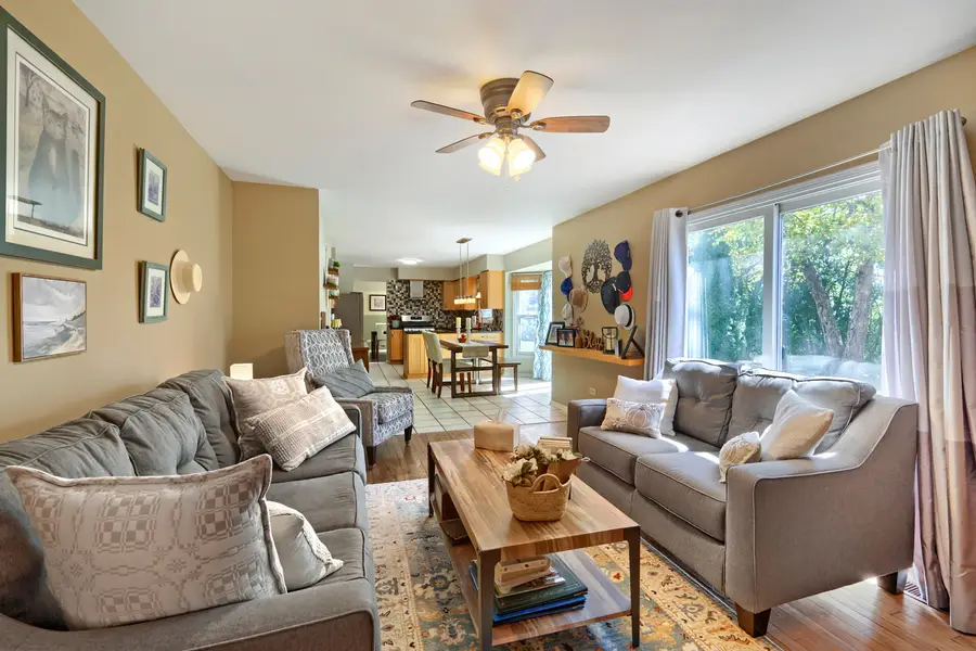 654 Matthew Lane, Carol Stream, IL 60188 - #3