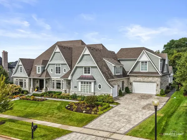 39W464 Long Meadow Lane, St. Charles, IL 60175