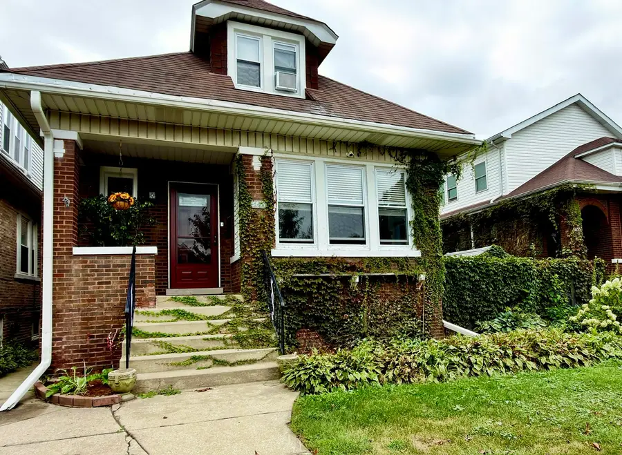 5849 W Wilson Avenue, Chicago, IL 60630 - #2