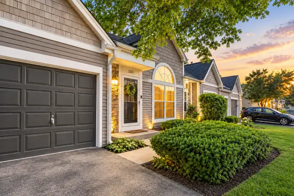 2223 Teton Parkway, Algonquin, IL 60102