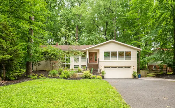 8313 Still Spring Court, Bethesda,  20817