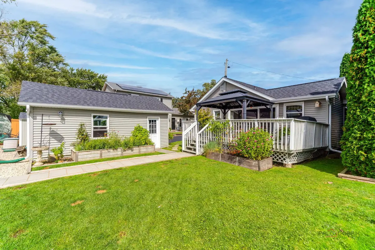 903 Madison Avenue, Wauconda, IL 60084 - #1