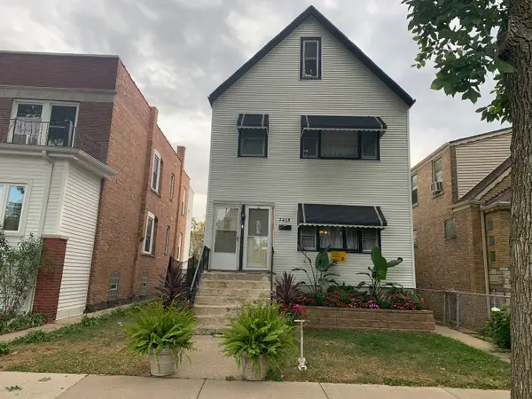 3425 W 63rd Place, Chicago, IL 60629
