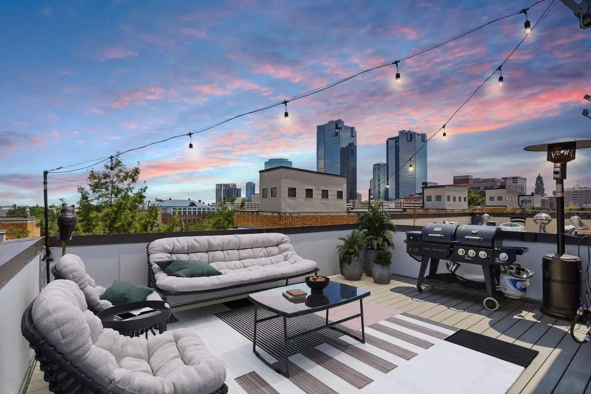 644 E Bluff Street, Fort Worth, TX 76102 - #1