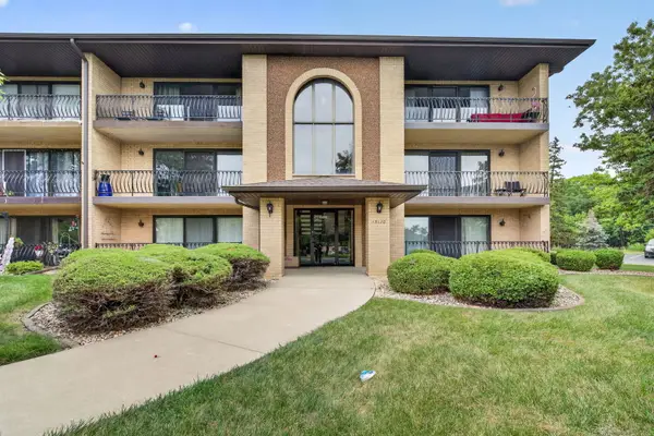 15110 Evergreen Drive #1C, Orland Park, IL 60462