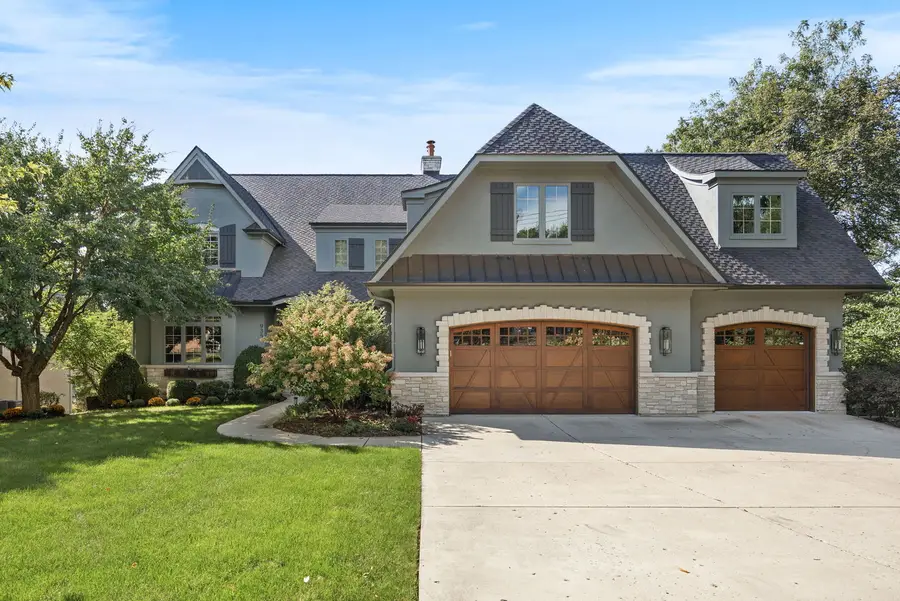 935 N 3rd Avenue, Saint Charles, IL 60174 - #2