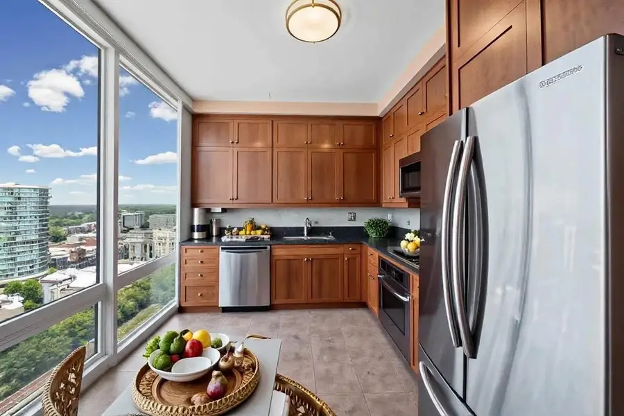 807 Davis Street #2212, Evanston, IL 60201 - #3