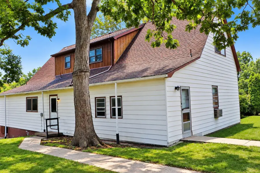 614 Maple Avenue, Willow Springs, IL 60480 - #3