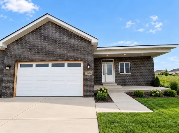25136 S Westwind Drive, Channahon, IL 60410